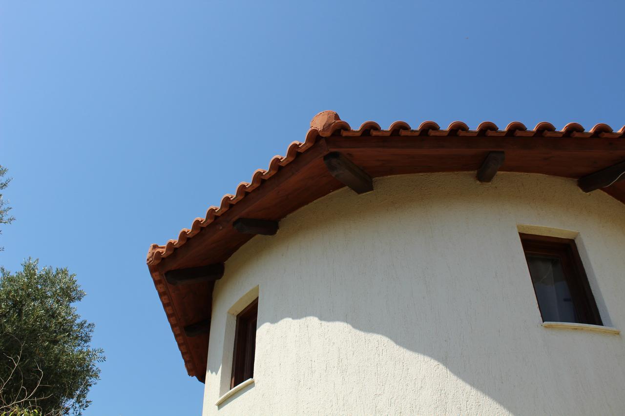 Kefalonian Mill - Oneira Villas トラペザキ エクステリア 写真